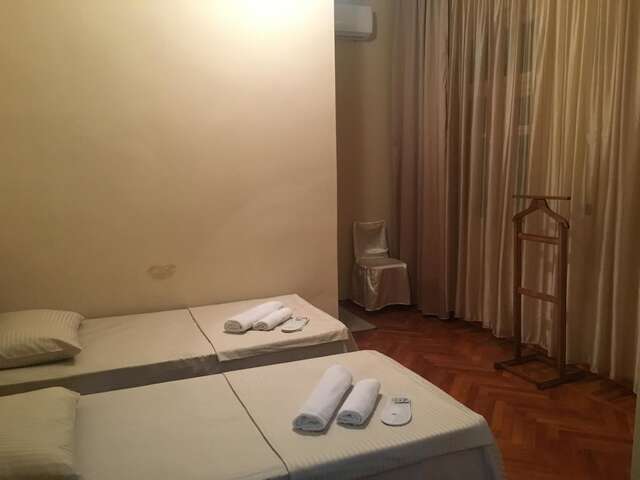 Гостевой дом Hotel Liza Батуми-10